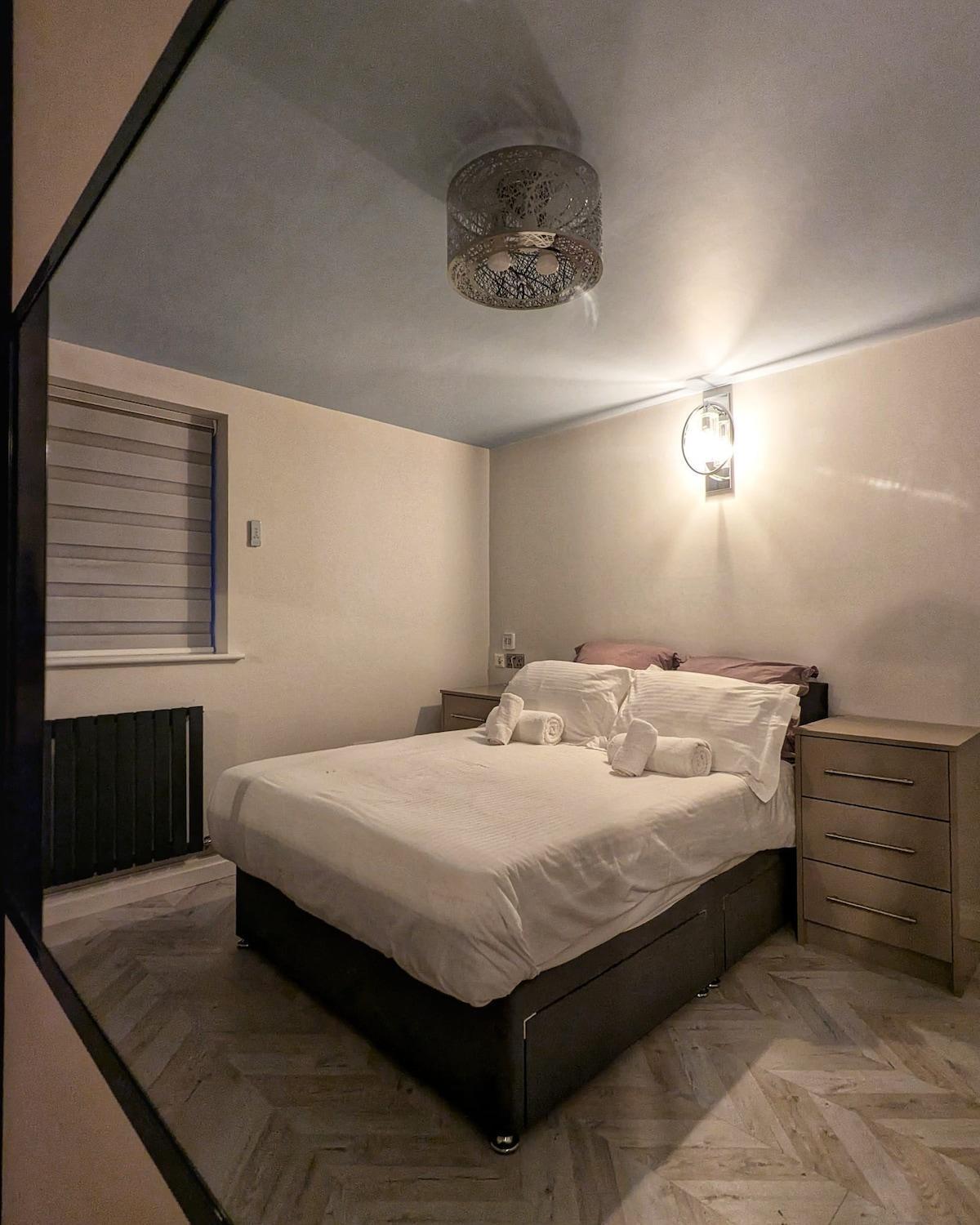 Beautiful 5 Bedroom Home Sleeps 12 People In Манчестер Экстерьер фото